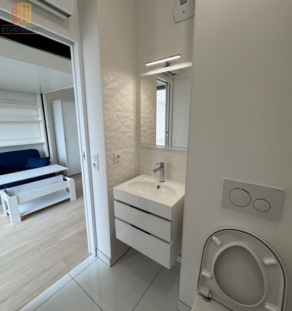 Studio meublé 18m² Paris 20e Pyrénées - Locataire en place, immeuble 2024 - Photo 2