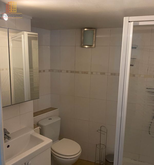 Studio 18m² Paris 7e rue du Bac - Photo 2