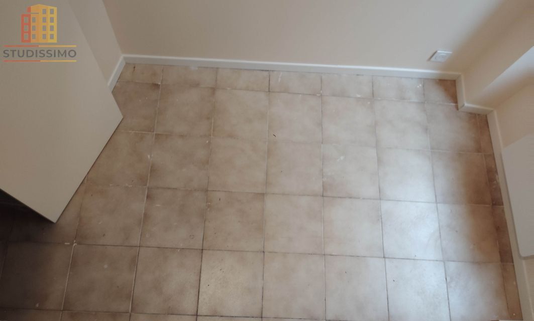 Studio 7m² Paris 17e - Rez-de-chaussée sur cour - Photo 9