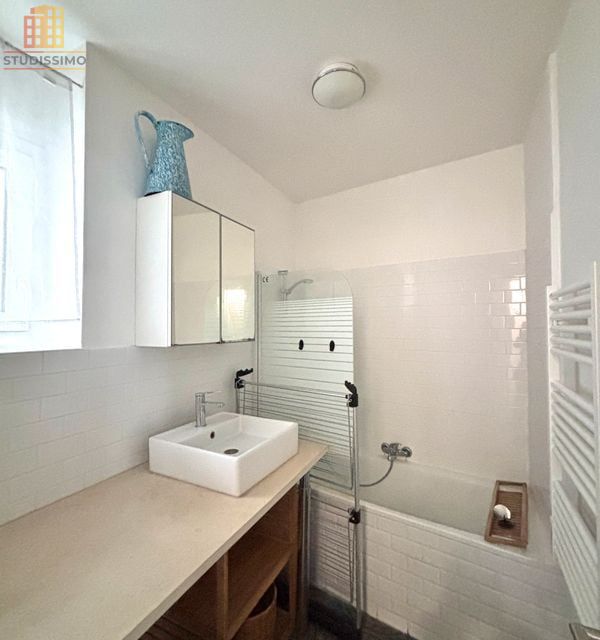 Studio 27m² Paris 14e - Rez-de-chaussée sur cour, meublé - Photo 2