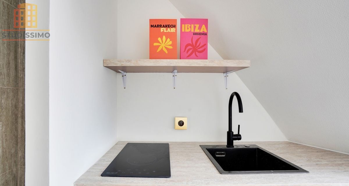 Studette 9m² Paris 8e - Photo 1