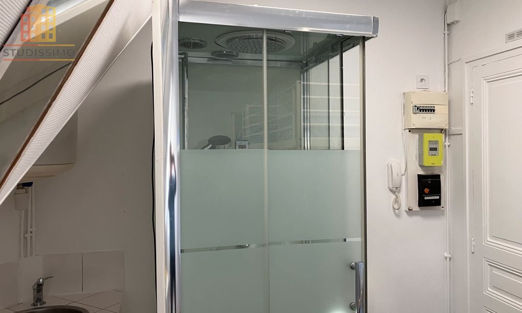 Chambre d'étudiant 11m² Paris 16e Passy - Ascenseur, gardienne - Photo 9