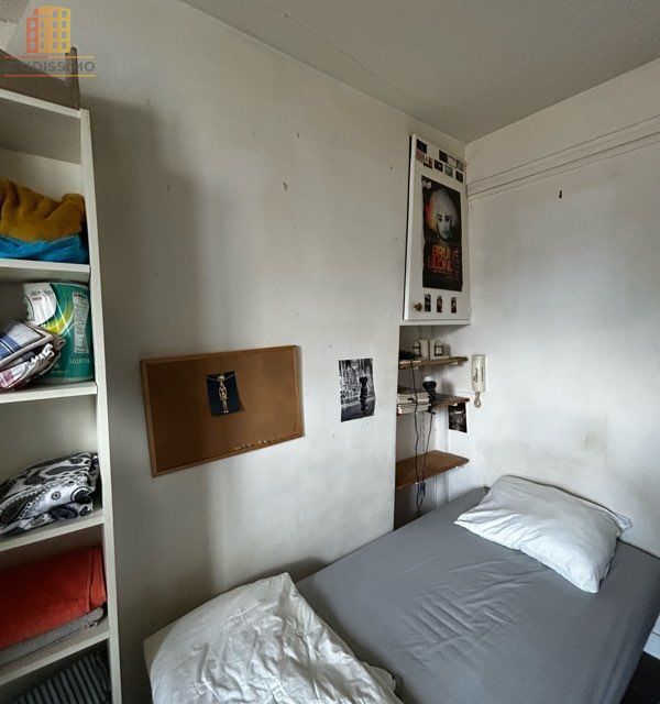 Chambre de bonne 12m² Paris 9e Rue Blanche - Photo 12