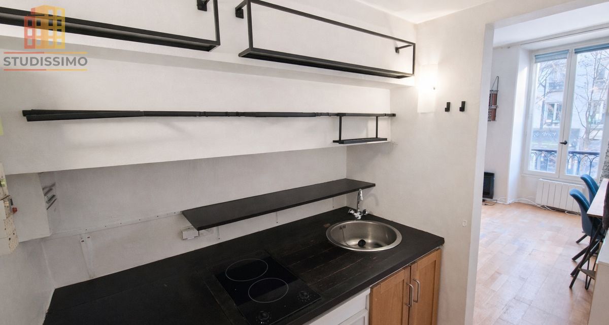 Studio 30m² Paris 10e Canal Saint-Martin - Mezzanine - Photo 3