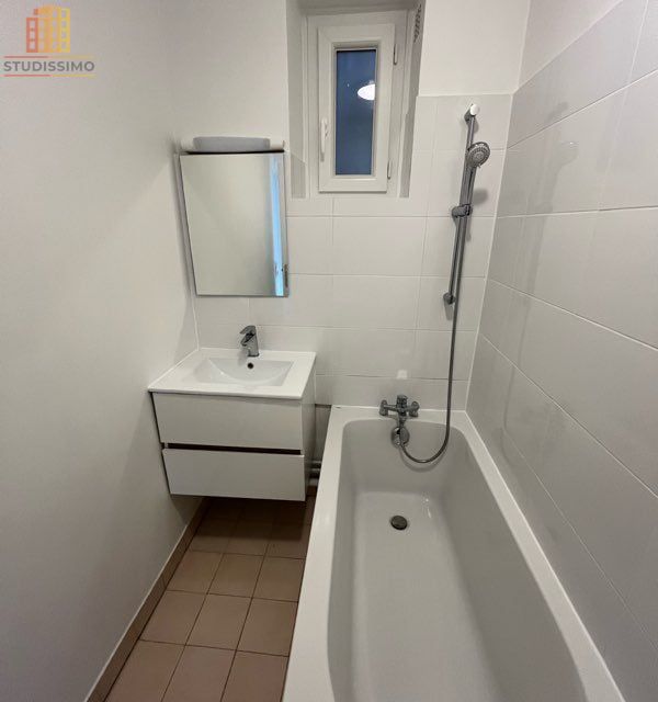 Studio 23m² Paris 17e - Refait à neuf, 2e étage - Photo 1