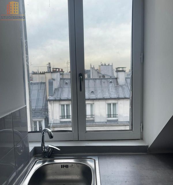 Studio 9m² Paris 3e Porte Saint-Martin - Dernier étage, rénové - Photo 1