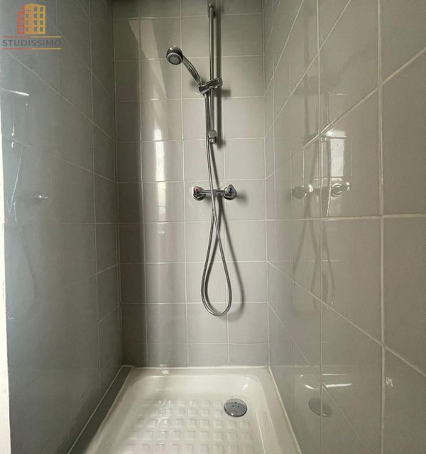 Studio 9m² Paris 3e Porte Saint-Martin - Dernier étage, rénové - Photo 2