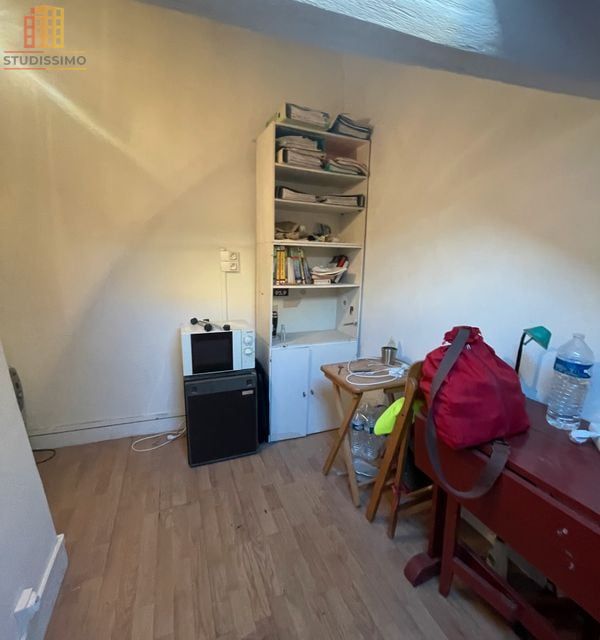 Chambre 4m² Paris 7e - Photo 2