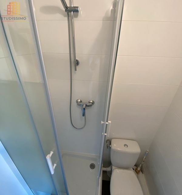 Studio 10m² Paris 10e - Vrai WC, proche métro - Photo 2