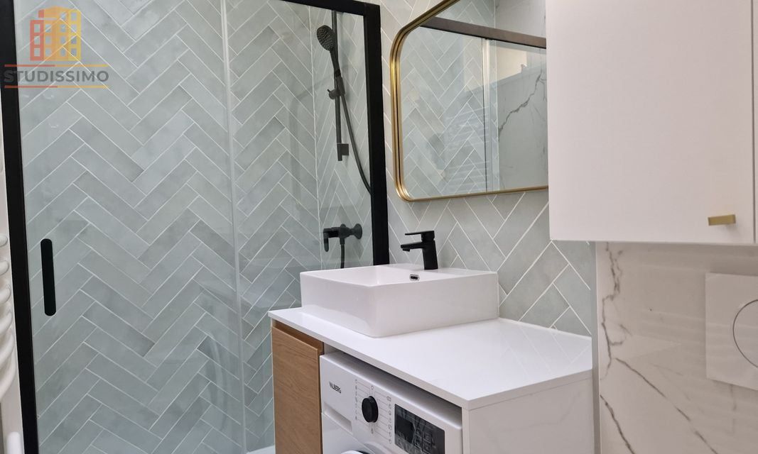 T1 bis 22m² Paris 8e Concorde - Rénové, élégant - Photo 2