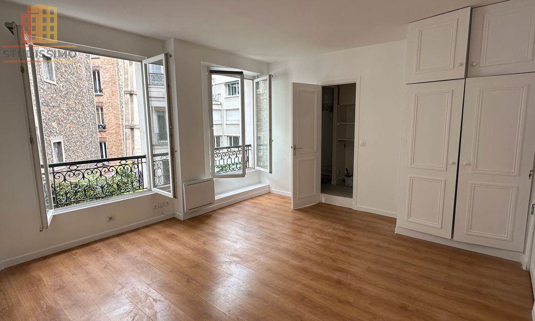 Studio 23m² Paris 8e Champs-Élysées - Photo 2