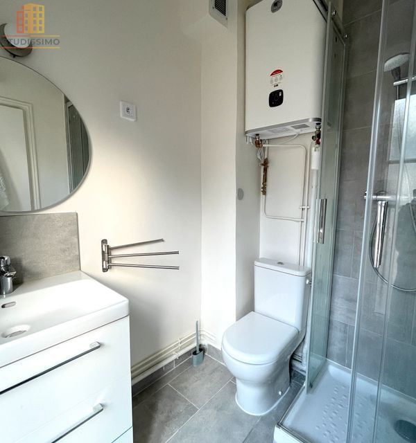 Studio 26m² Paris 19e - Immeuble haussmannien protégé - Photo 2