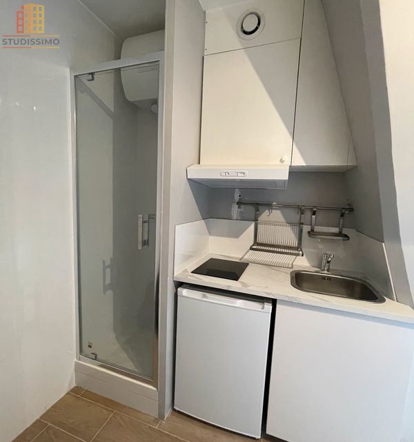 Studio 8m² Paris 17e - Refait à neuf - Photo 1