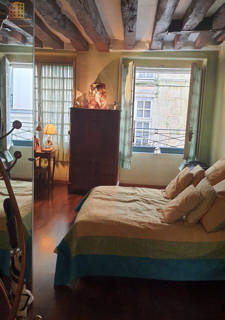 T1 41m² Paris 4e Île Saint-Louis - Photo 2