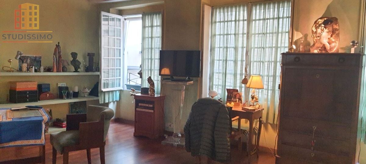 T1 41m² Paris 4e Île Saint-Louis - Photo 1