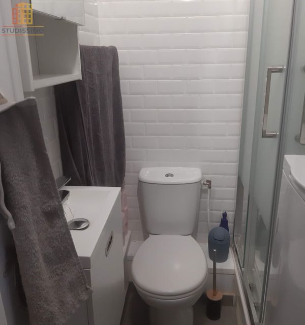 Appartement 21m² Paris 12e - Combles aménageables - Photo 2