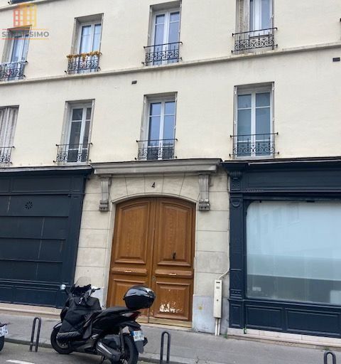 Chambre de bonne 8m² Paris 11e - Photo 1