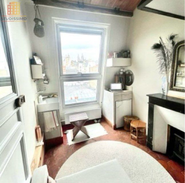 Studio 8m² Paris 9e - Vue sur le Sacré-Cœur - Photo 2