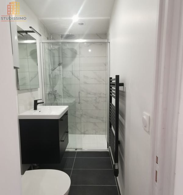 T1 bis 27m² Garches - Entièrement refait à neuf - Photo 2