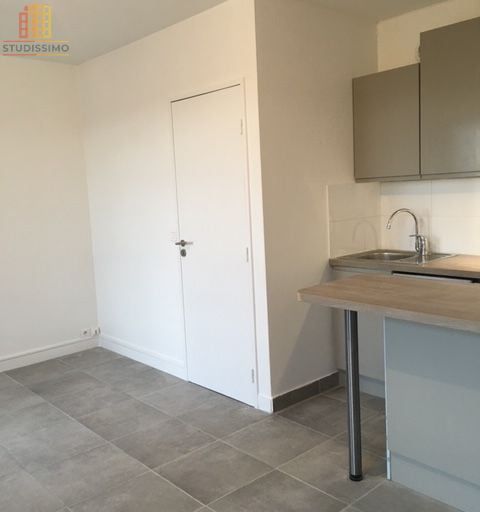 Studio 27m² Rueil-Malmaison - Terrasse, parking - Photo 2