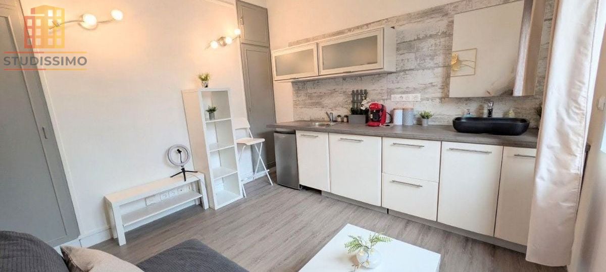 Studette 12m² Saint-Cloud - Proche Paris et La Défense - Photo 1