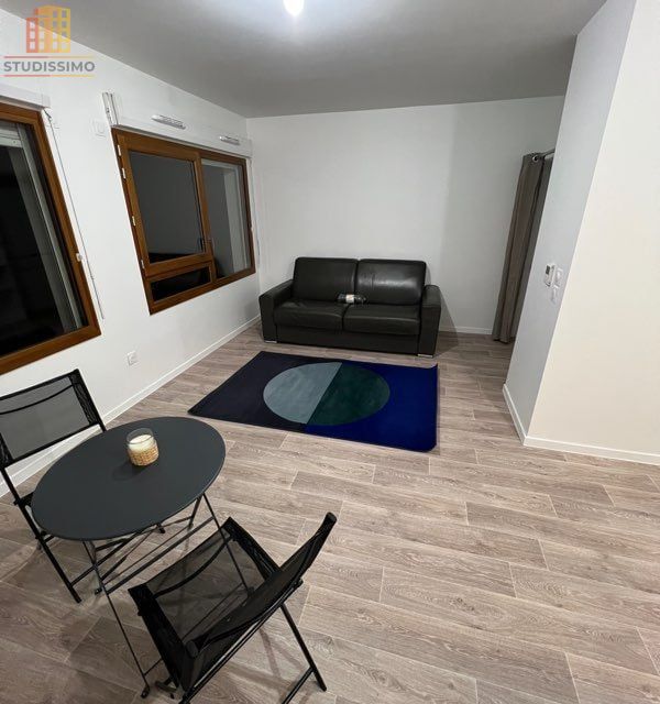 Studio 31m² Villepinte - Photo 2