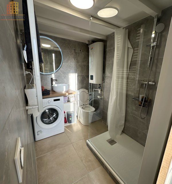 Appartement 25m² Saint-Ouen-sur-Seine - Entièrement rénové, proche gare - Photo 2