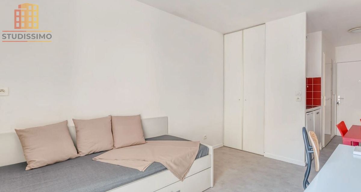 Studio 18m² Saint-Ouen-sur-Seine - 5e étage - Photo 1