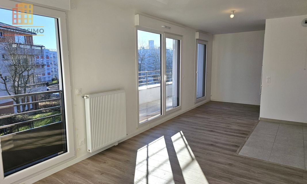 Studio 31m² Le Plessis-Trévise - Très lumineux, dernier étage - Photo 7