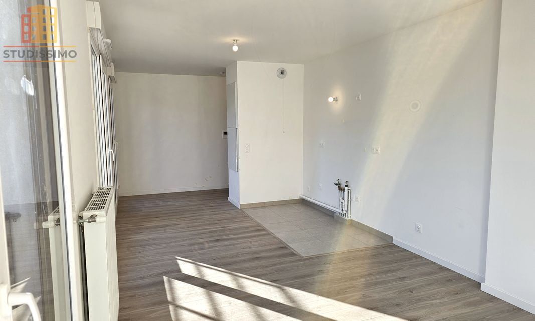 Studio 31m² Le Plessis-Trévise - Très lumineux, dernier étage - Photo 8