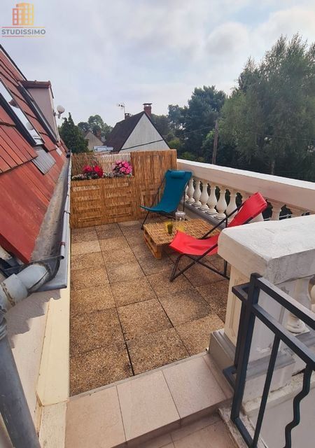 Studio 25m² Mandres-les-Roses - Terrasse - Photo 2