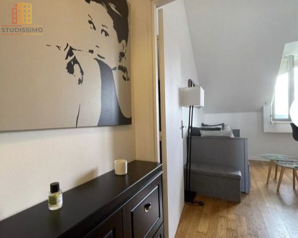 Studio 20m² Versailles - Ensoleillé, grande hauteur sous plafond - Photo 9