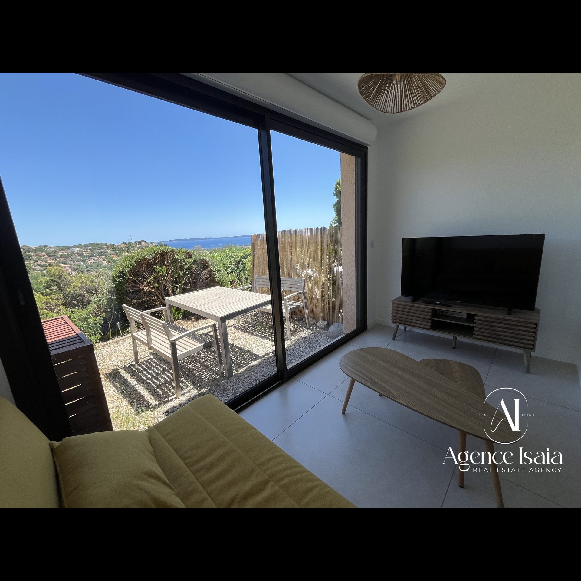 Studio à Ville non spécifiée