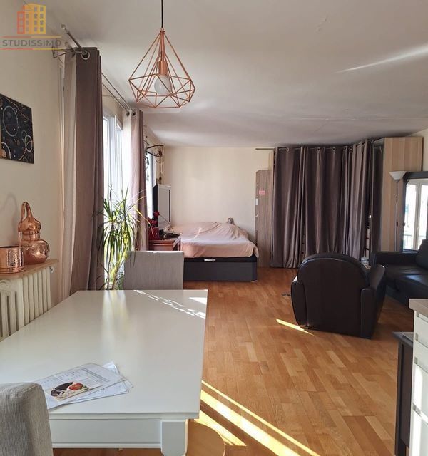 Appartement 42m² Maisons-Laffitte - Lumineux, résidence verdoyante - Photo 2