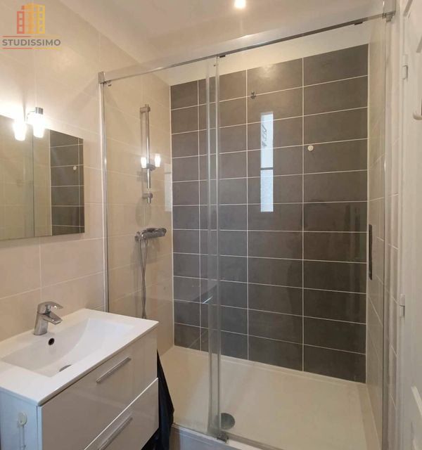 Appartement 31m² Mantes-la-Jolie - Lumineux, proche gare - Photo 2