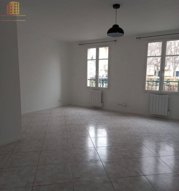 Studio 30m² Carrières-sous-Poissy - Photo 2