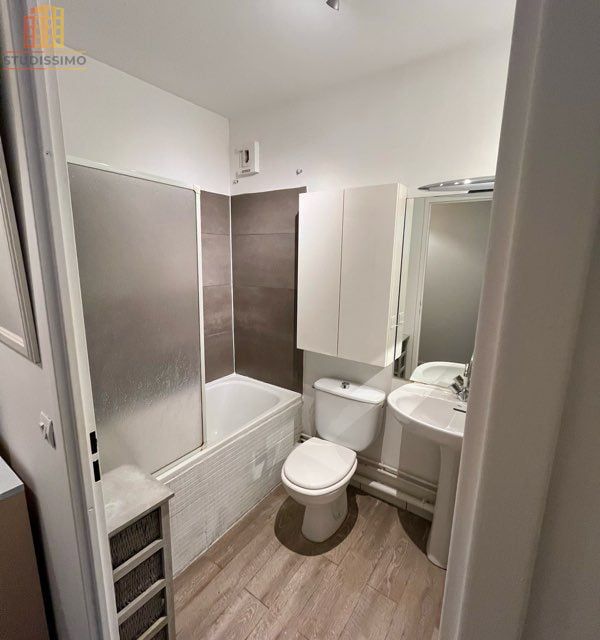 Studio 27m² Élancourt - Photo 1