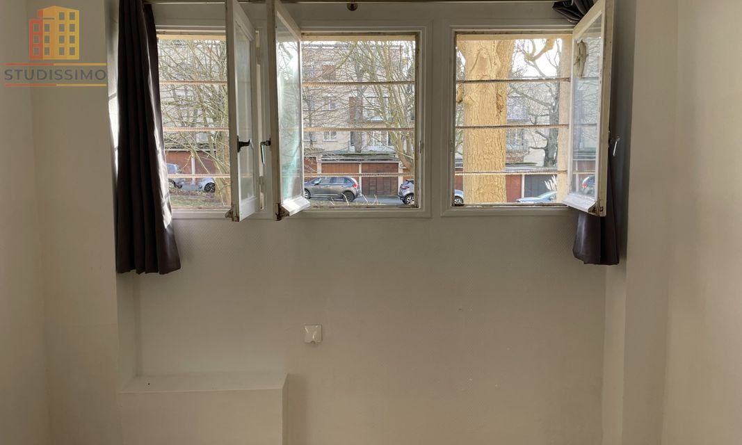 Chambre de service 9m² Saint-Germain-en-Laye - Proche centre et RER A - Photo 1