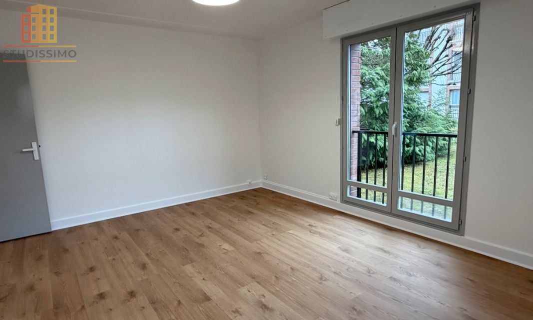 F1 34m² Fontainebleau quartier Château - Grand, avec box - Photo 7