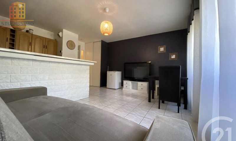 Studio 30m² Ozoir-la-Ferrière - Photo 1