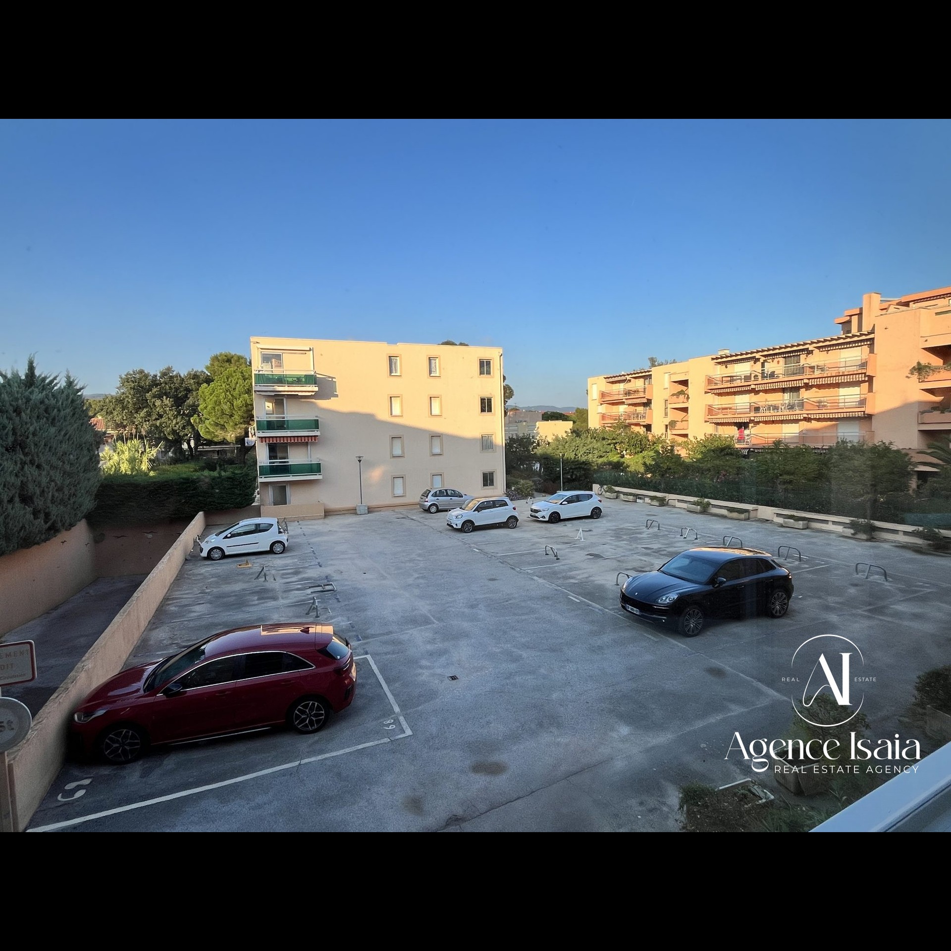 T2 à la Favière avec parking - Photo 6