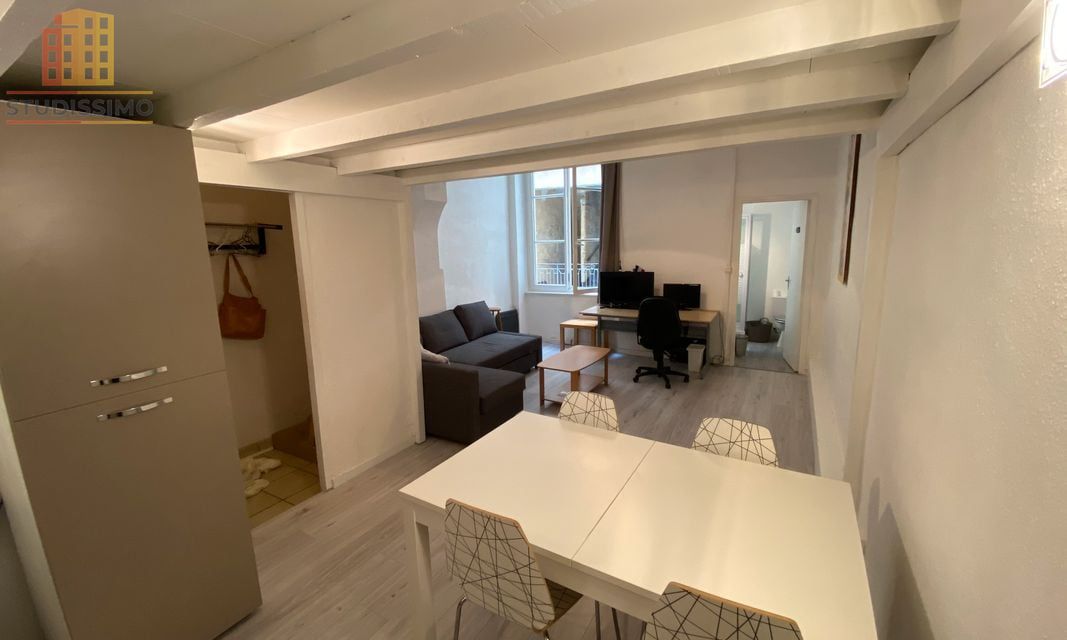 Studio 28m² Lyon 1er Presqu'île - Ascenseur, mezzanine - Photo 1
