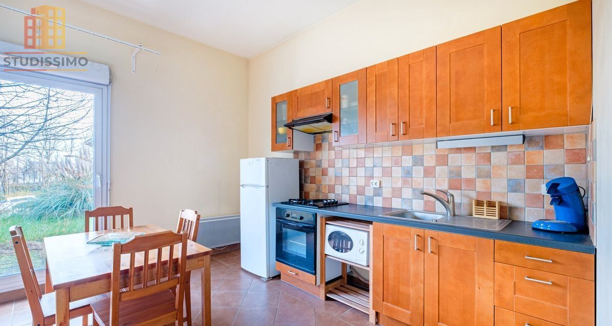 Appartement 28m² Bron - Grande pièce, jardin privatif - Photo 2