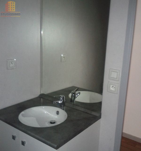 Studio 18m² Villeurbanne - Avec place de stationnement - Photo 1