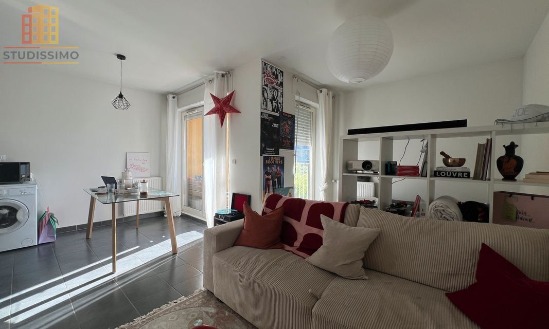 T1 28m² Lyon 8e - Loggia - Photo 1