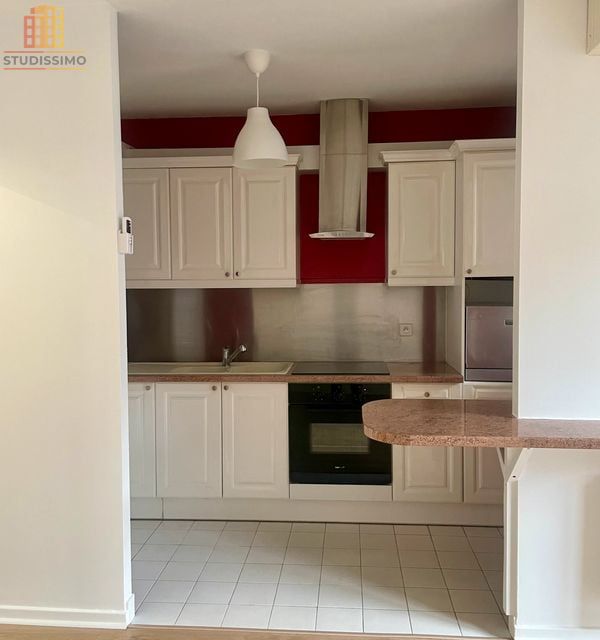 Studio 35m² Lyon 6 - Balcon, cave - Photo 8