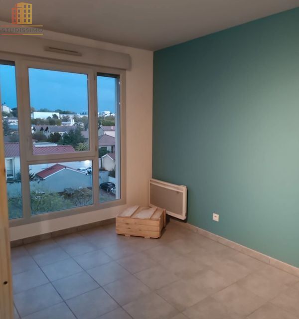 Studio 29m² Saint-Priest - Photo 2