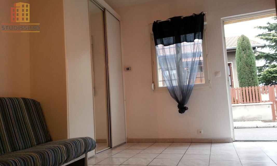 Studio meublé 30m² Saint-Fons - Idéal investissement locatif - Photo 1