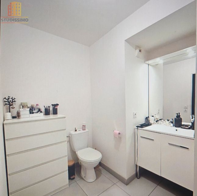 Studio 30m² Vénissieux - Photo 2