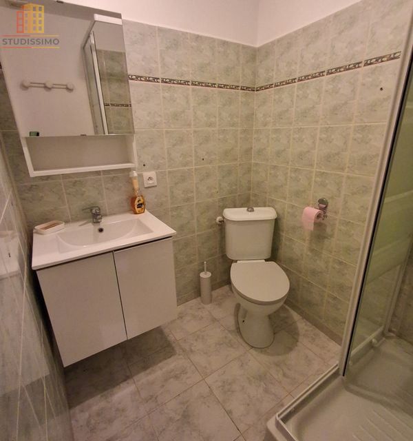 Studio 21m² Salon-de-Provence centre - Rénové, cœur historique - Photo 2